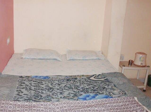 Annya Purna Lodge & Hotel, Barddhaman 5